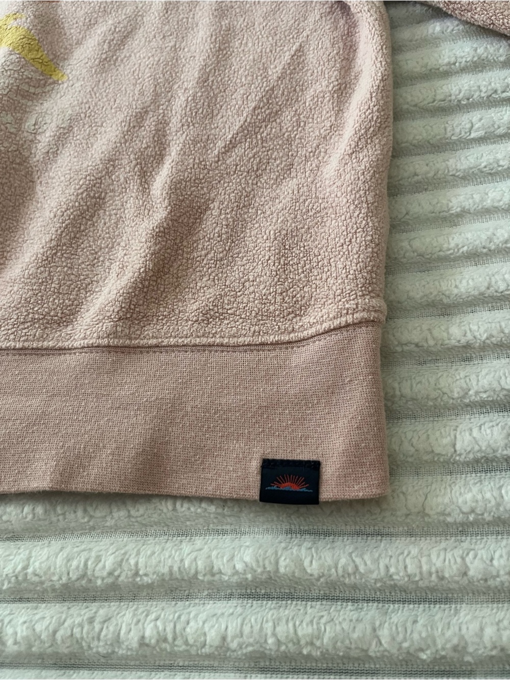 Faherty Pink Graphic Sweatshirt - Picture 10 of 13